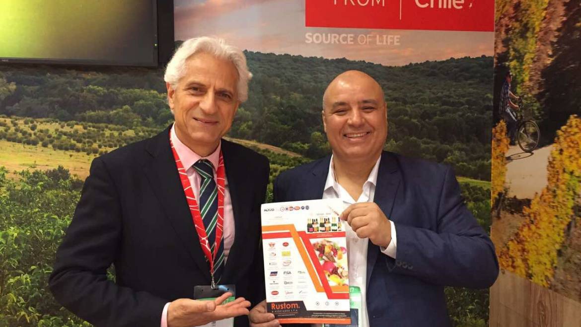 El Centro de Certificacion Halal de Chile promueve los productores Chilenos en Japon en la Expo FOODEX 2017